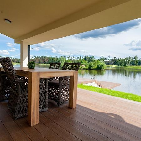 Golfbay Villa Сениця Екстер'єр фото