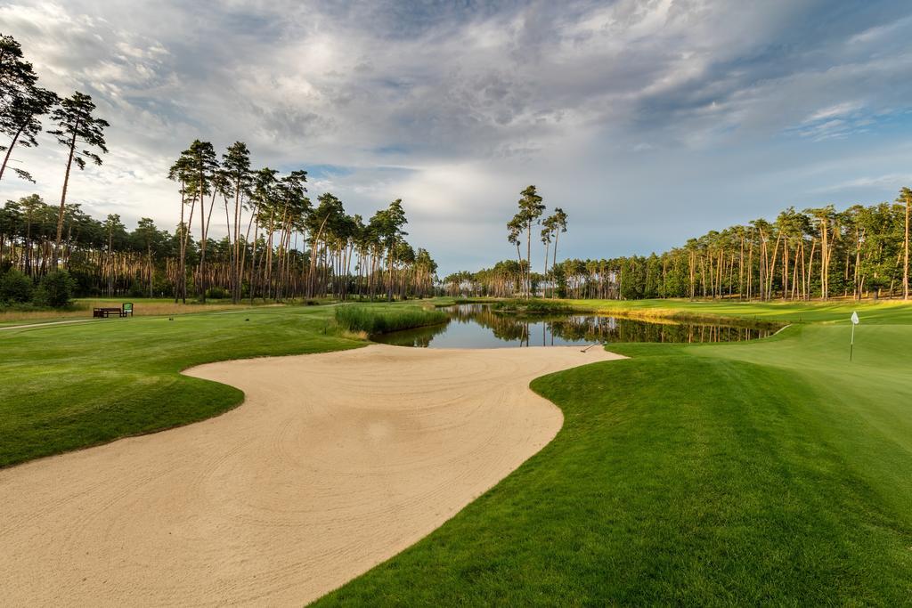 Golfbay Villa Сениця Екстер'єр фото